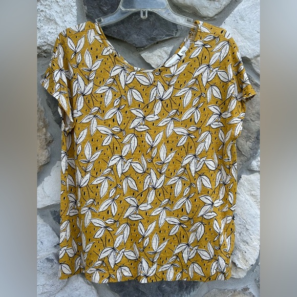 Rachel Zoe 100% Linen Blouse Top Size M Yellow Boho Floral Button Detail Soft - Picture 1 of 4